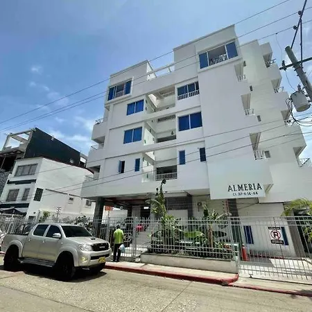Unique Studio With Balcony Near Old Town *