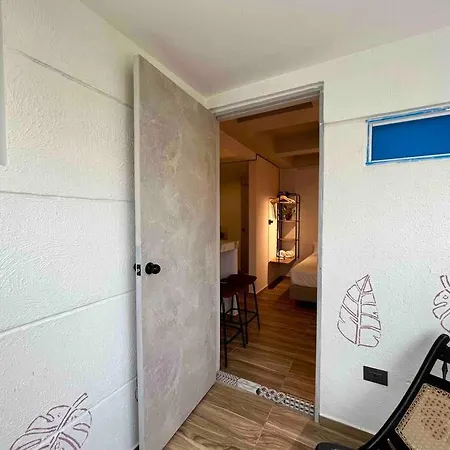 Apartamento Unique Studio With Balcony Near Old Town Cartagena