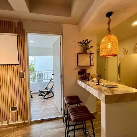 Unique Studio With Balcony Near Old Town * Cartagena