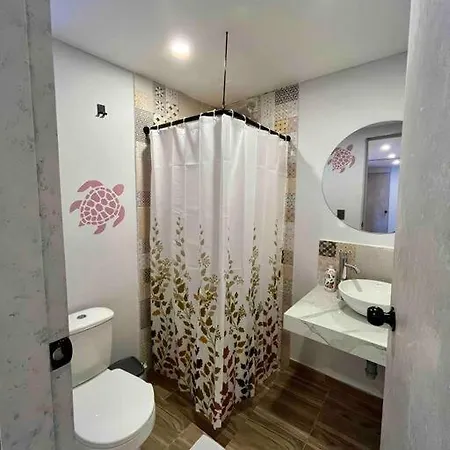 Unique Studio With Balcony Near Old Town Apartment *